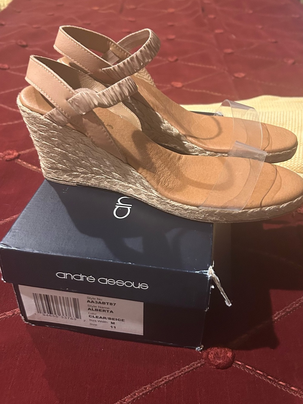 Andre Assous Beige Clear Strap Espadrille Wedge Sandals Alberta size 11